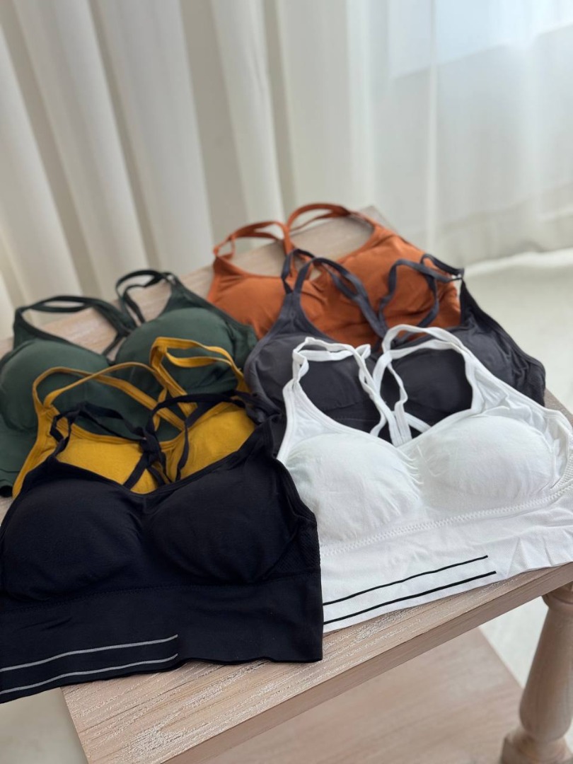 شلوار زنانه نیم تنه اسپرت و.ارداتی باشگاهی و روزمره کد ۲۰۱۶۸ 